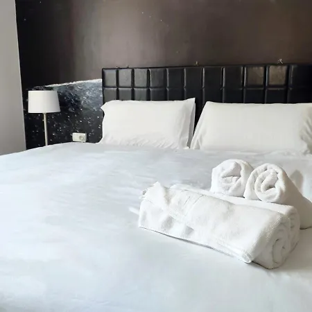 Guest house Flats Friends Plaza De La Reina Valencia