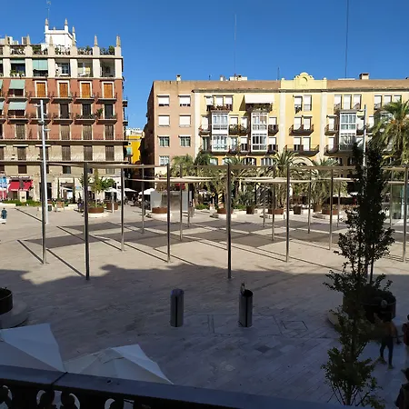 Flats Friends Plaza De La Reina 招待所 瓦伦西亚